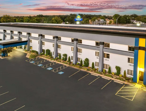 Days Inn by Wyndham Fort Smith hotel detail image 4