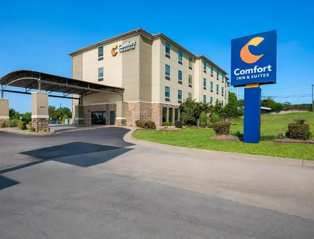 Comfort Inn & Suites Fort Smith I-540 hotel detail image 2