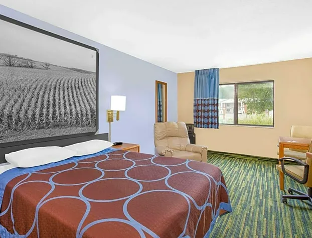 Boarders Inn & Suites by Cobblestone Hotels - Waterloo/Cedar Falls hotel detail image 4