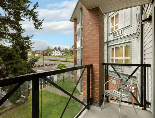 Ramada by Wyndham Nanaimo hotel detail image 2