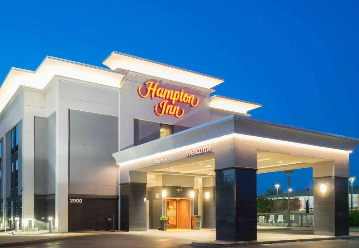 Hampton Inn Jonesboro hotel hero