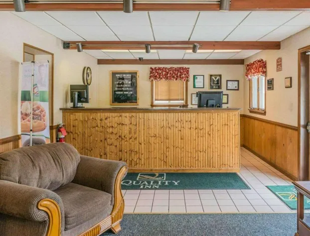 Quality Inn Royle hotel detail image 1