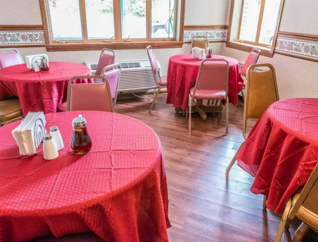 Quality Inn Royle hotel detail image 2