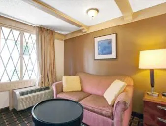 Knights Inn Greensburg hotel detail image 2