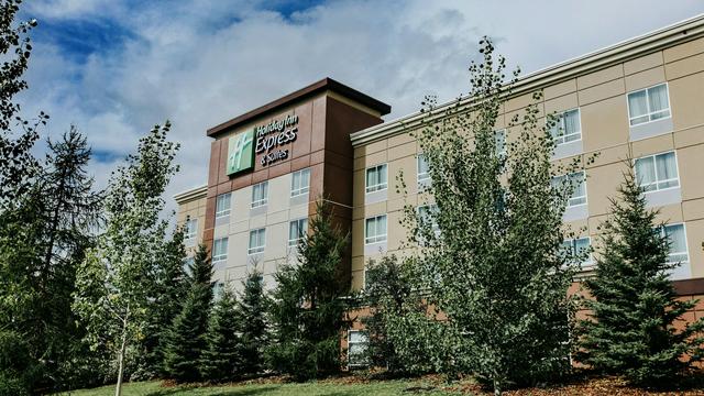 Holiday Inn Express & Suites Spruce Grove - Stony Plain, an IHG Hotel hotel detail image 1