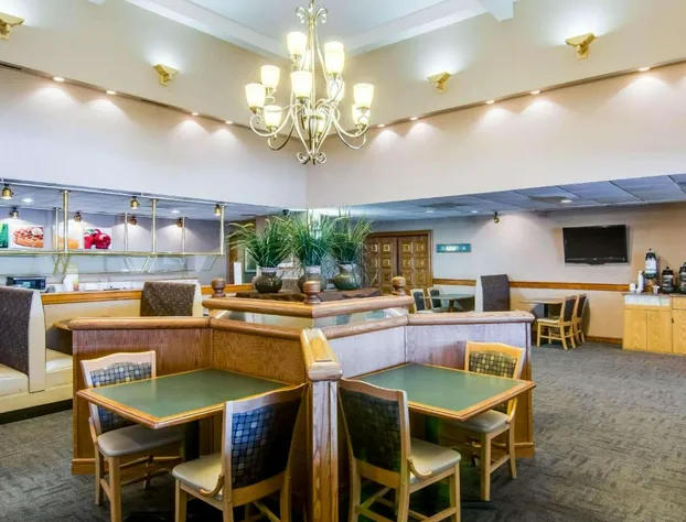 Quality Hotel and Conference Center Bluefield hotel detail image 4