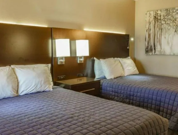 Shady Acre Inn and Suites hotel detail image 3