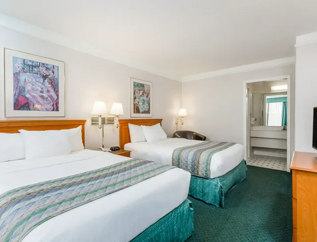 Days Inn by Wyndham Bristol hotel detail image 1