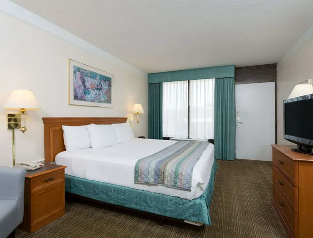 Days Inn by Wyndham Bristol hotel detail image 3