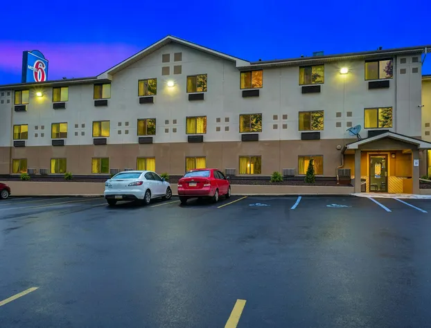 Motel 6 Montoursville, PA - Williamsport hotel detail image 2