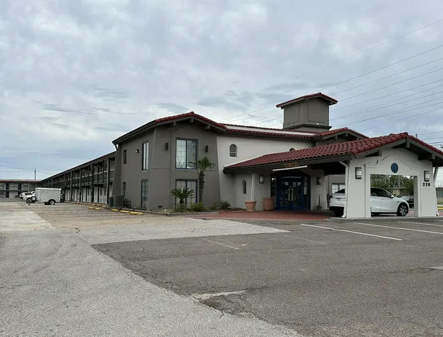 Motel 6 Beaumont, TX hotel detail image 2