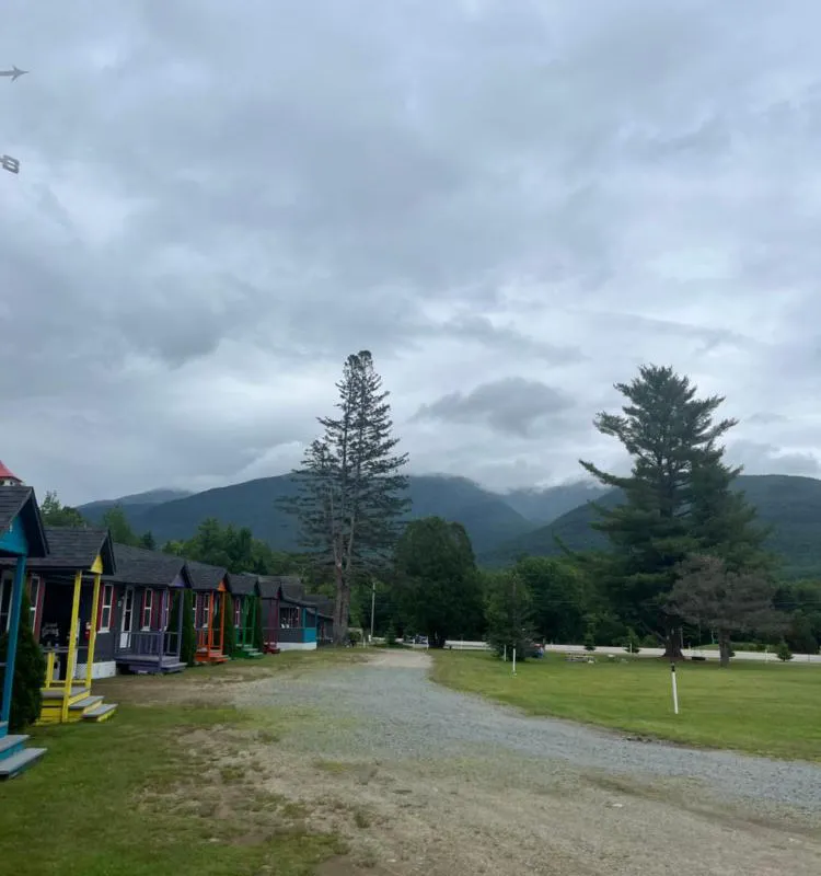 Mount Jefferson View hotel hero