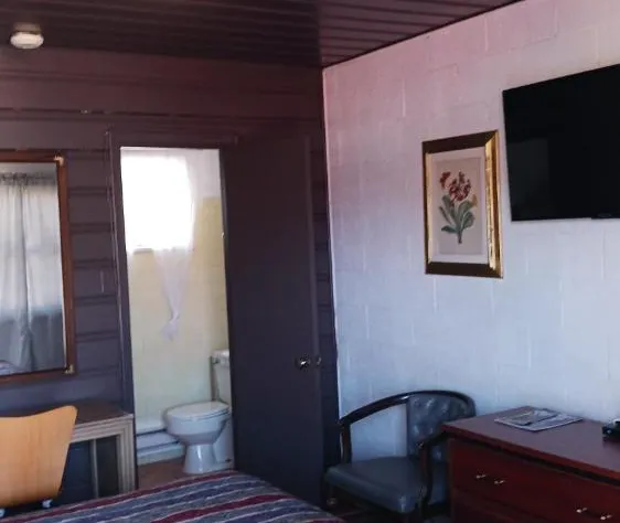 White Pine Motel hotel detail image 4