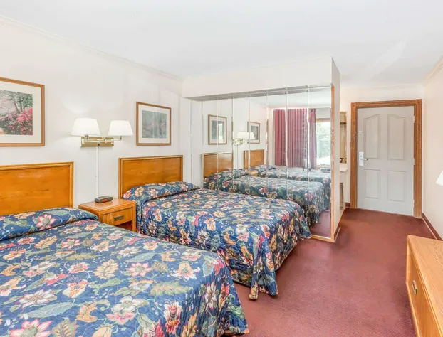 Knights Inn South Sioux City hotel detail image 2