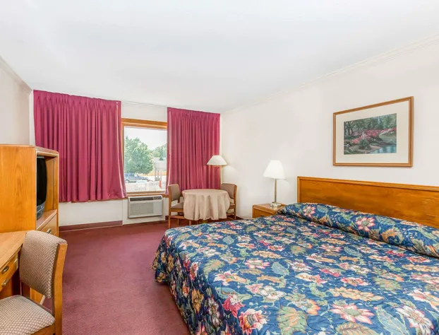 Knights Inn South Sioux City hotel detail image 3