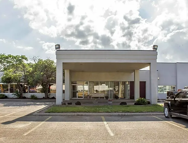 Rodeway Inn & Conference Center hotel detail image 1