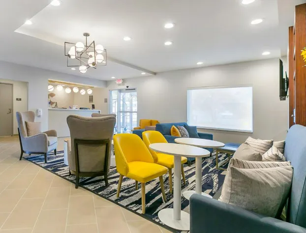 Comfort Inn & Suites Houma hotel detail image 4