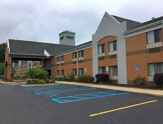 Wingate by Wyndham Brighton hotel detail image 3