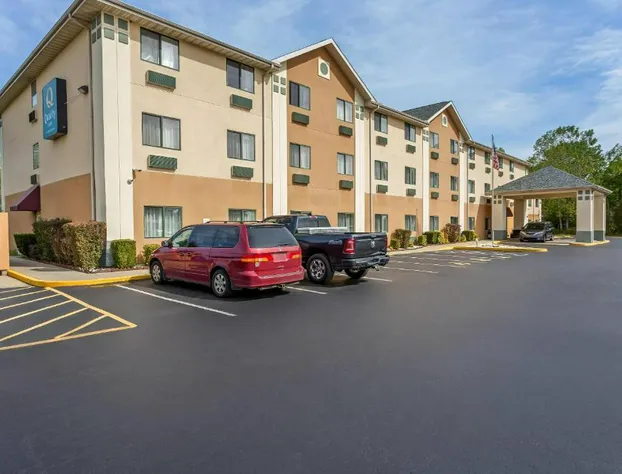 Quality Inn hotel detail image 1