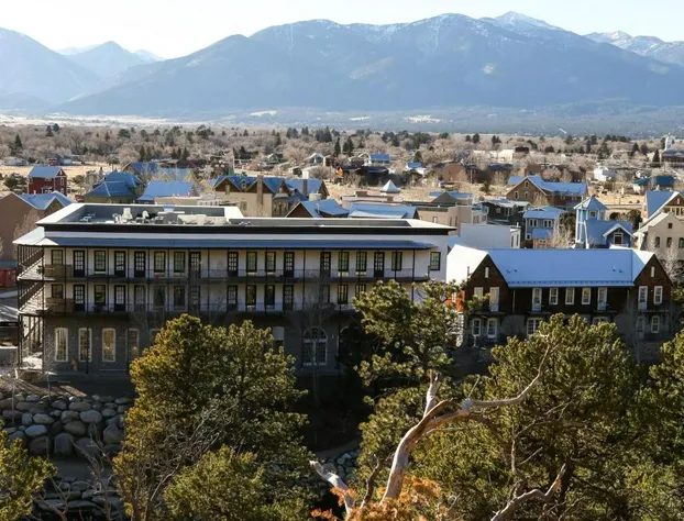 Surf Hotel & Chateau hotel detail image 4