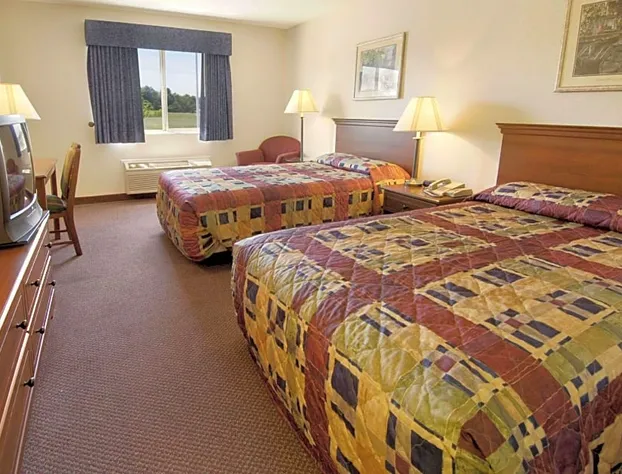 Baymont by Wyndham Dowagiac hotel detail image 2