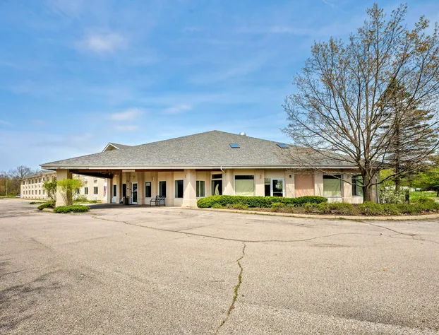 LakeWood Inn & Suites hotel detail image 4