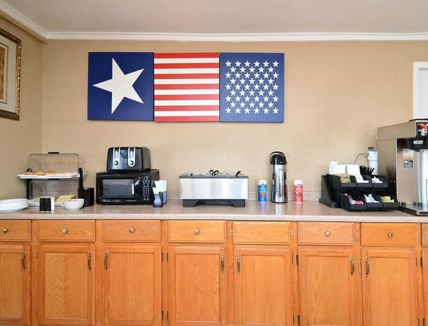 Americas Best Value Inn Stephenville hotel detail image 4
