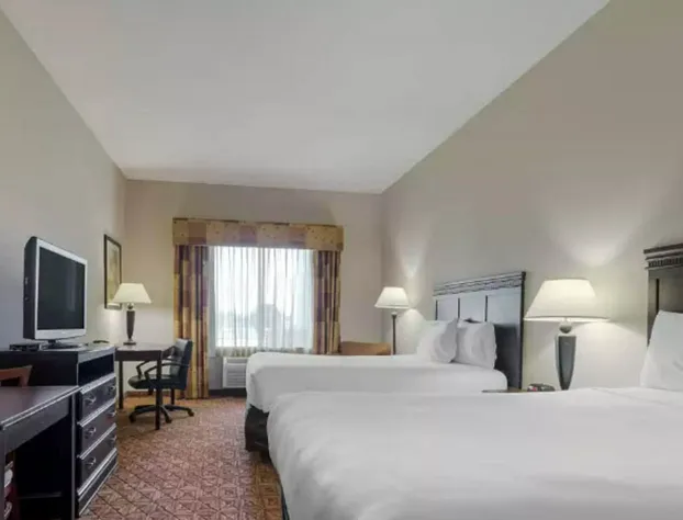 Lake Texoma Inn and Suites to match IHG hotel detail image 2