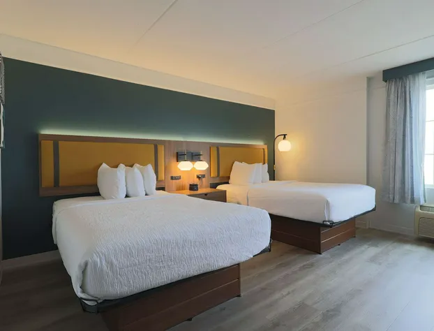 La Quinta Inn & Suites by Wyndham Sherman hotel detail image 4