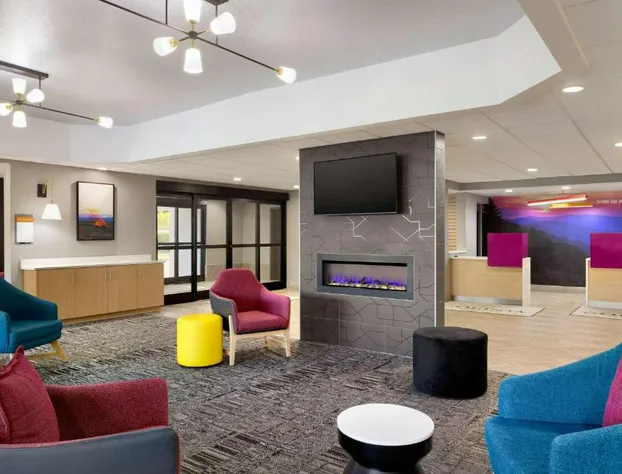 La Quinta Inn & Suites by Wyndham Selma/Smithfield I-95 hotel detail image 4