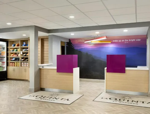 La Quinta Inn & Suites by Wyndham Selma/Smithfield I-95 hotel detail image 3