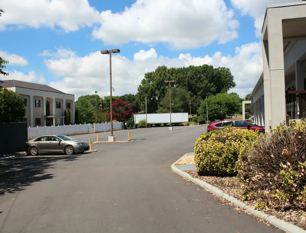 Clarion Pointe Statesville hotel detail image 2