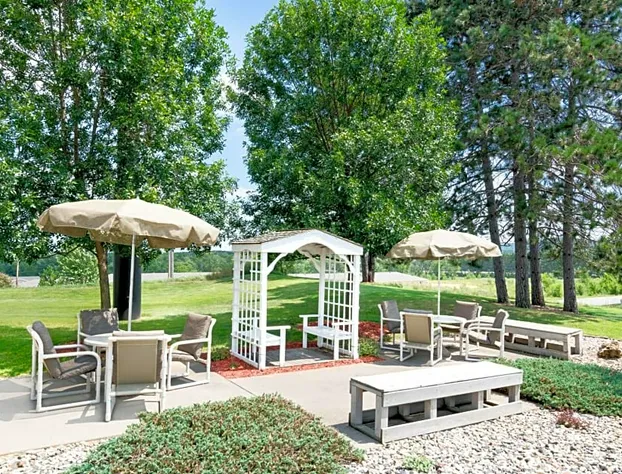 Super 8 by Wyndham Sparta hotel detail image 2