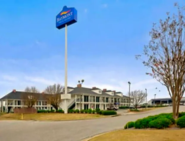 Baymont by Wyndham Sanford hotel detail image 1