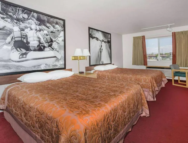 Super 8 by Wyndham Fruita hotel detail image 3