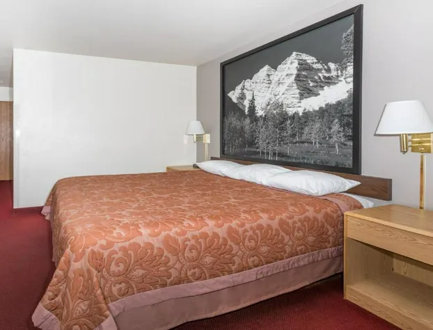 Super 8 by Wyndham Fruita hotel detail image 4