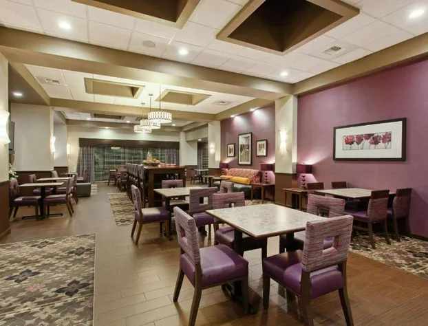 Hampton Inn Seattle/Everett hotel detail image 3