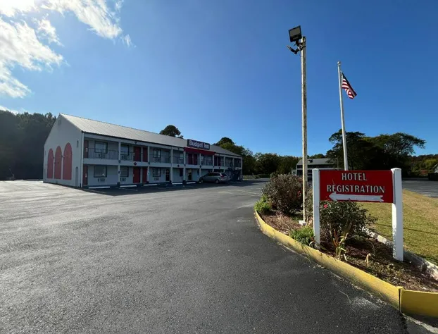 Budget Inn hotel detail image 3