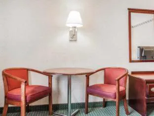 Quality Inn Beloit hotel detail image 3