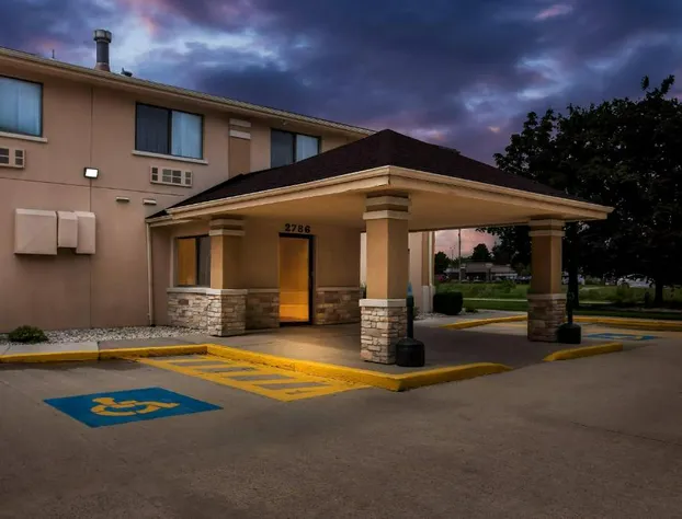 Quality Inn Beloit hotel detail image 2