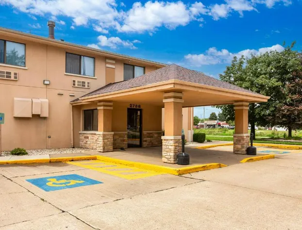 Quality Inn Beloit hotel detail image 3