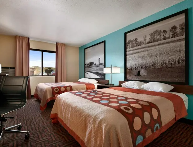 Rodeway Inn Effingham North hotel detail image 1