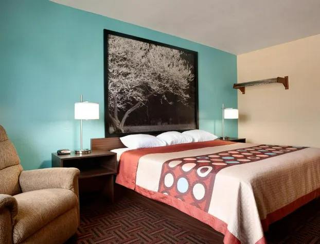 Rodeway Inn Effingham North hotel detail image 4