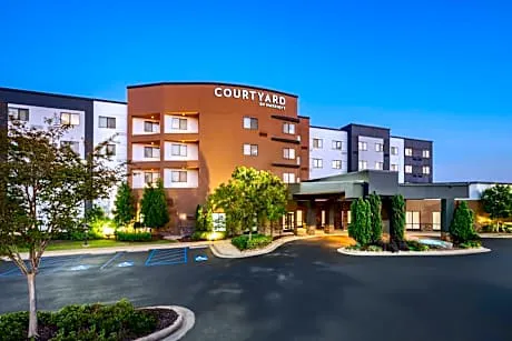 Courtyard by Marriott Columbus Phenix City hotel hero