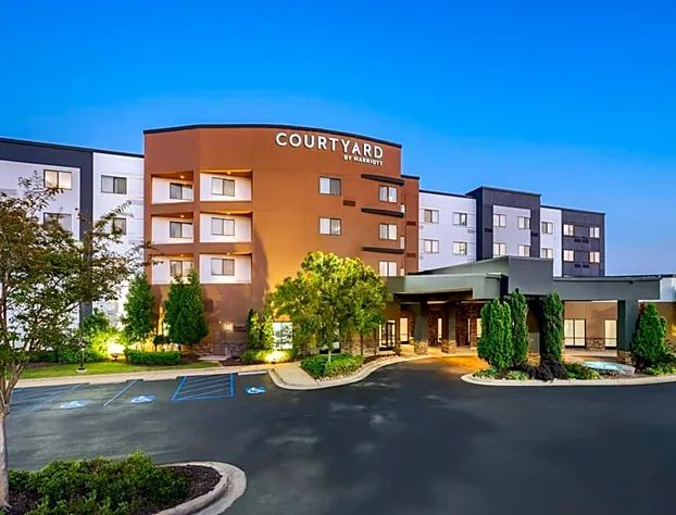 Courtyard by Marriott Columbus Phenix City hotel detail image 3