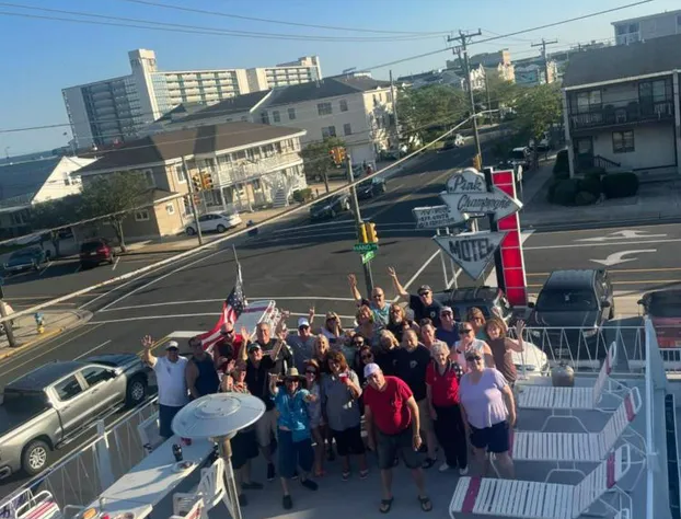 Pink Champagne Boutique Motel hotel detail image 2