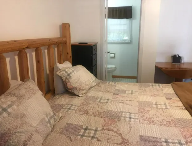 Dunsmuir Lodge hotel detail image 4