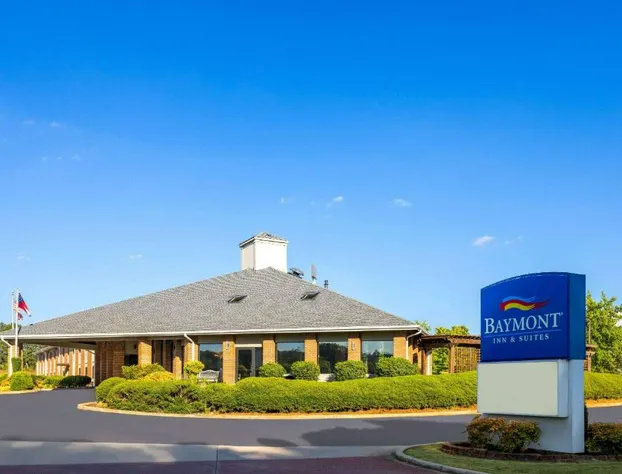 Baymont by Wyndham LaGrange hotel detail image 2