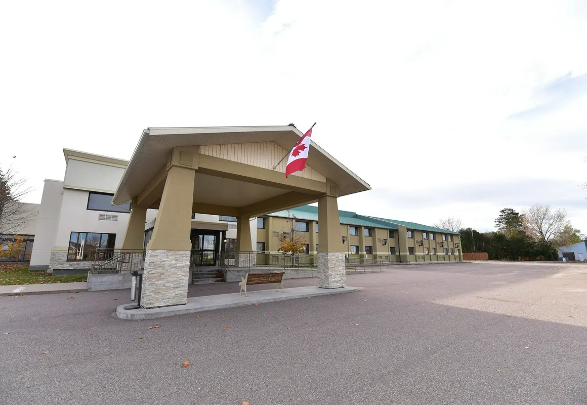 Travelodge Pembroke hotel hero