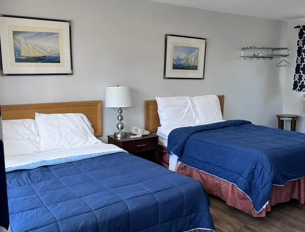 Knights Inn Midland, ON hotel detail image 3